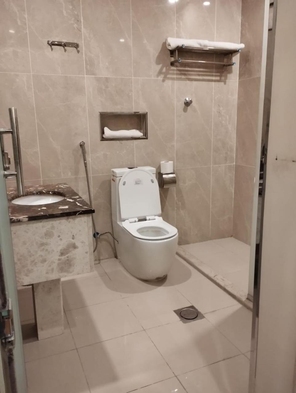 Olive Tree Hotel Tabuk Zewnętrze zdjęcie